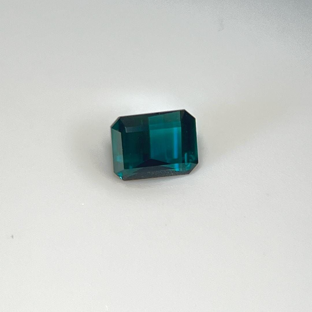 Emerald Blue Tourmaline 0.9ct loose gemstone