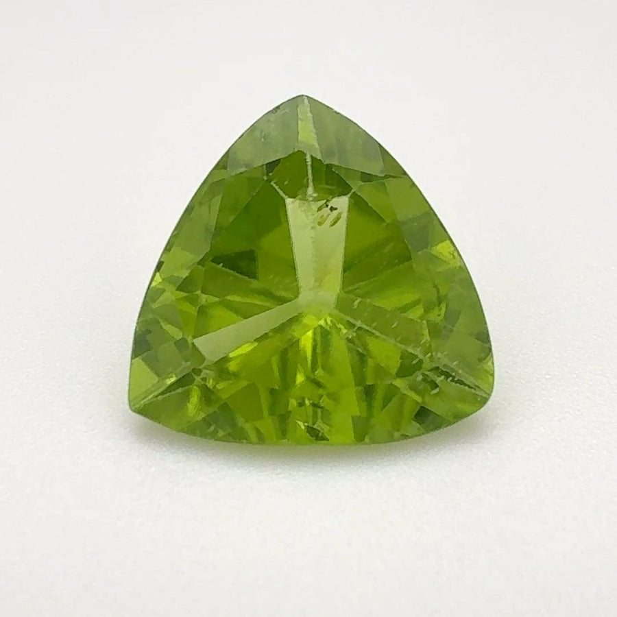 Trilliant Green Peridot 5.225ct loose gemstone