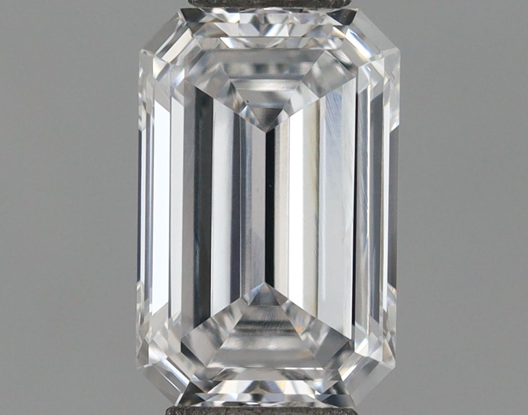 Emerald Lab-Grown Diamond 0.61ct D VVS1