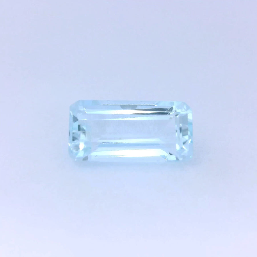 Emerald Blue Aquamarine 1.65ct loose gemstone