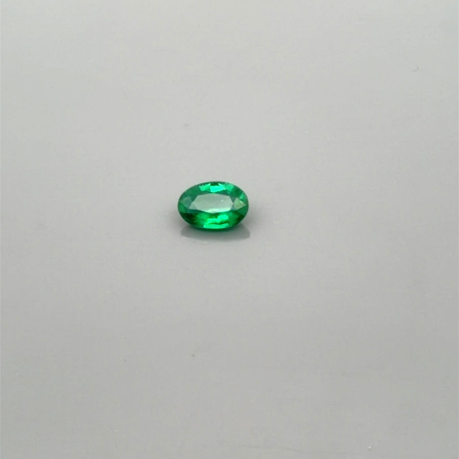 Oval Green Emerald 0.62ct loose gemstone