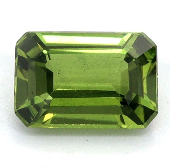 Emerald Green Sapphire 0.71ct loose gemstone