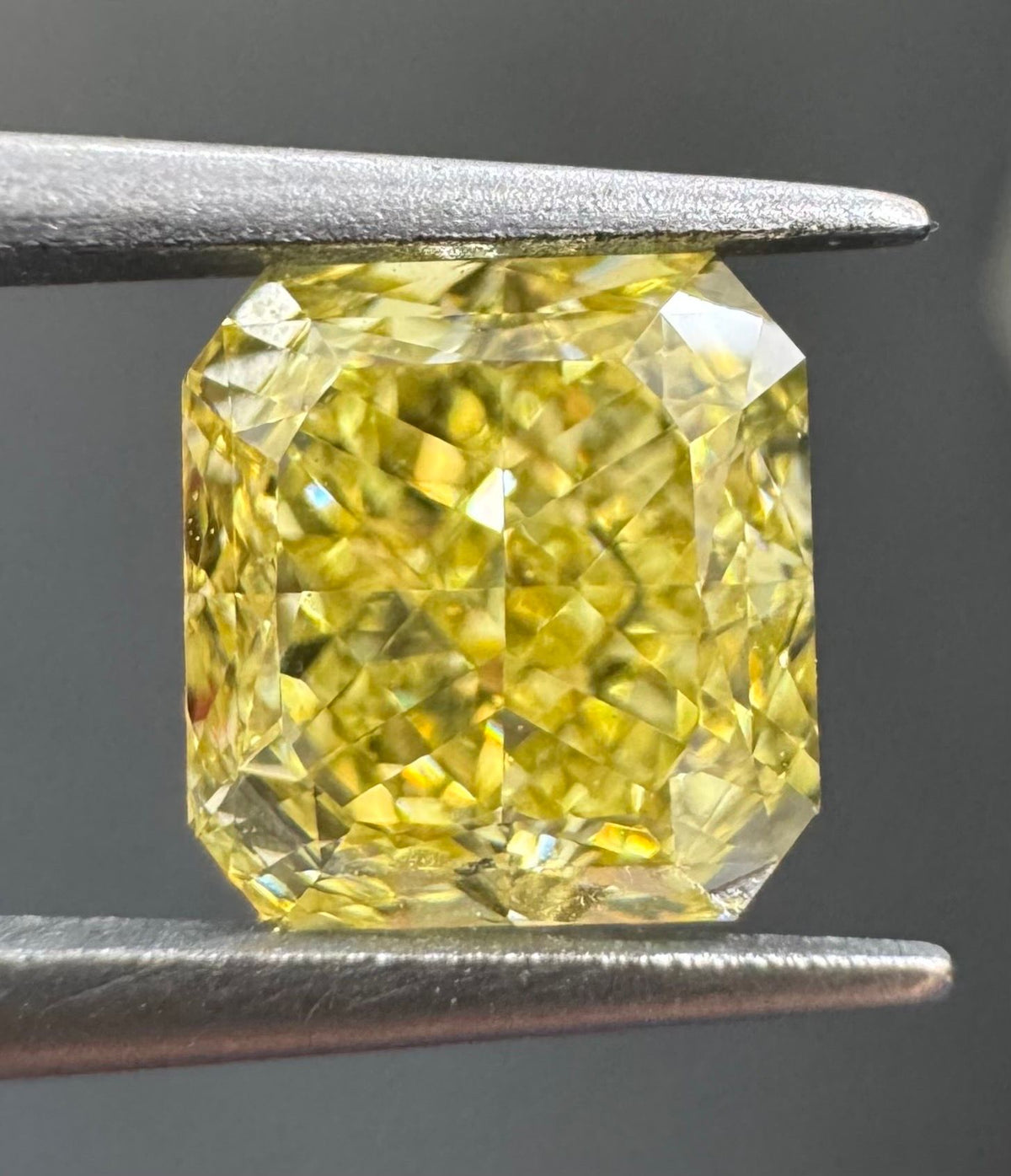 Square Fancy Intense Yellow Natural Diamond 1.33ct VS1 loose diamond