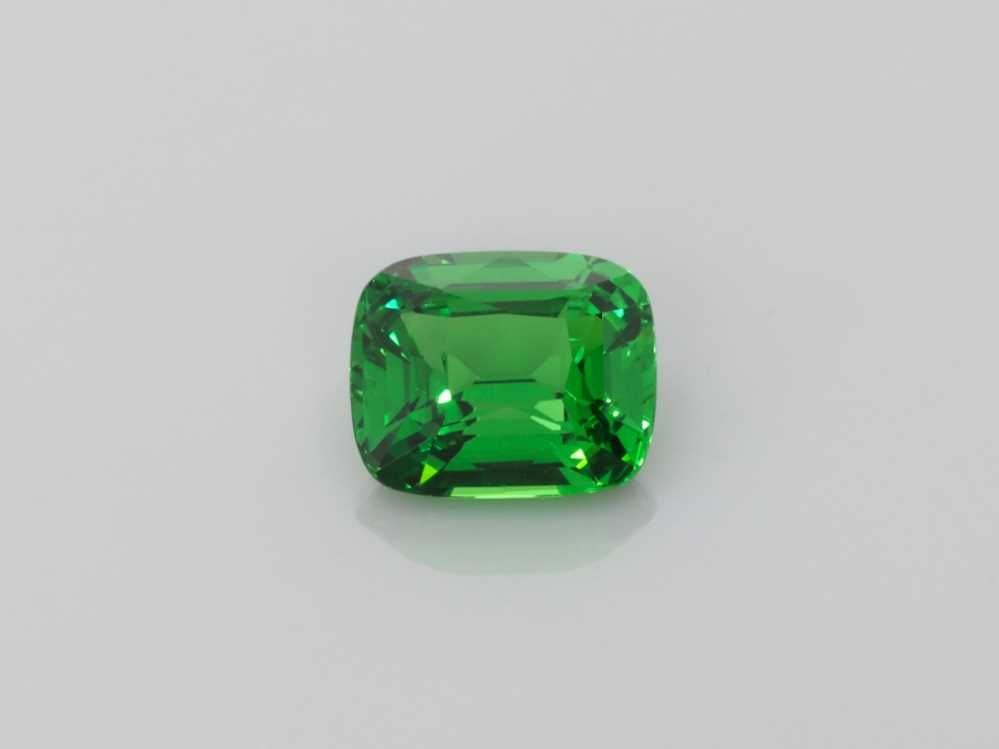 Cushion Green Garnet 1.06ct loose gemstone