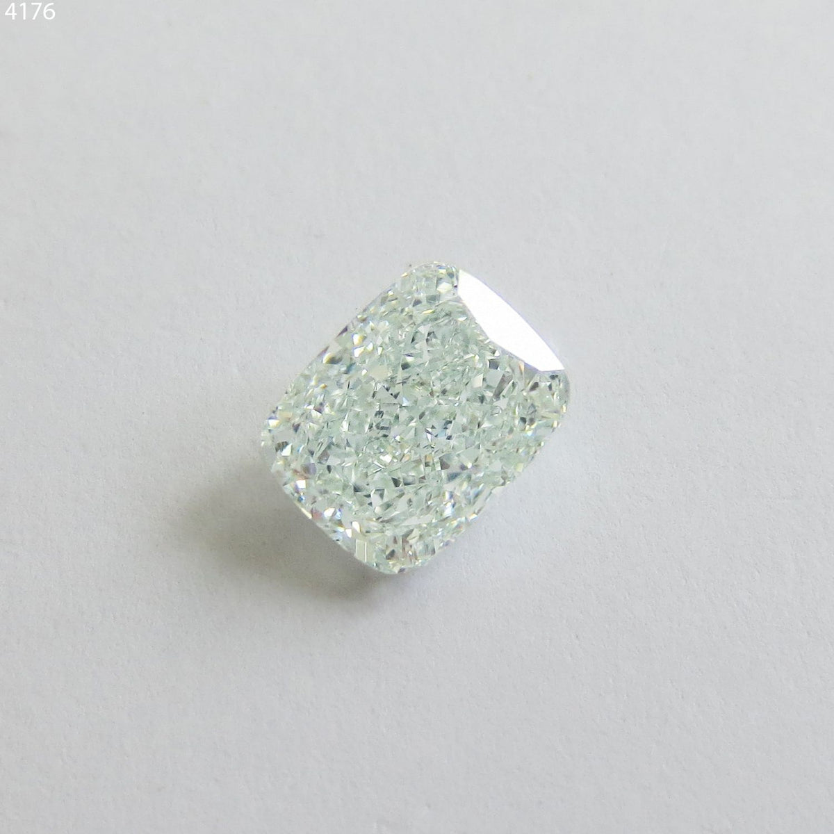 Cushion Very Light Green Natural Diamond 2.08ct IF loose diamond