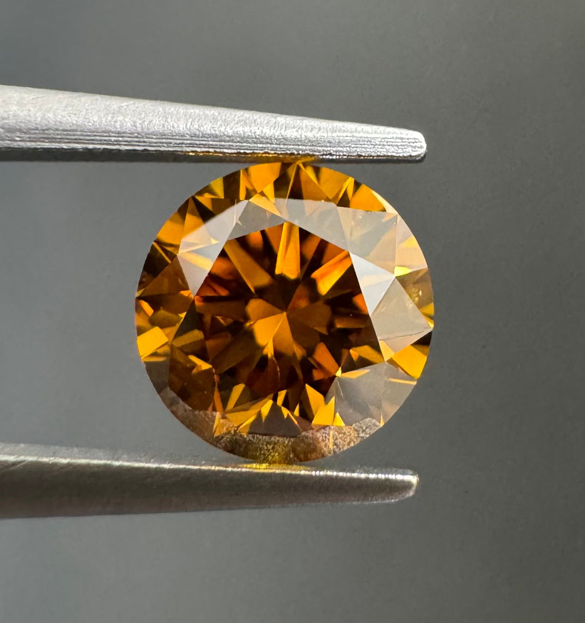 Round Fancy Deep Brownish Yellowish Orange Natural Diamond 0.6ct SI2 loose diamond