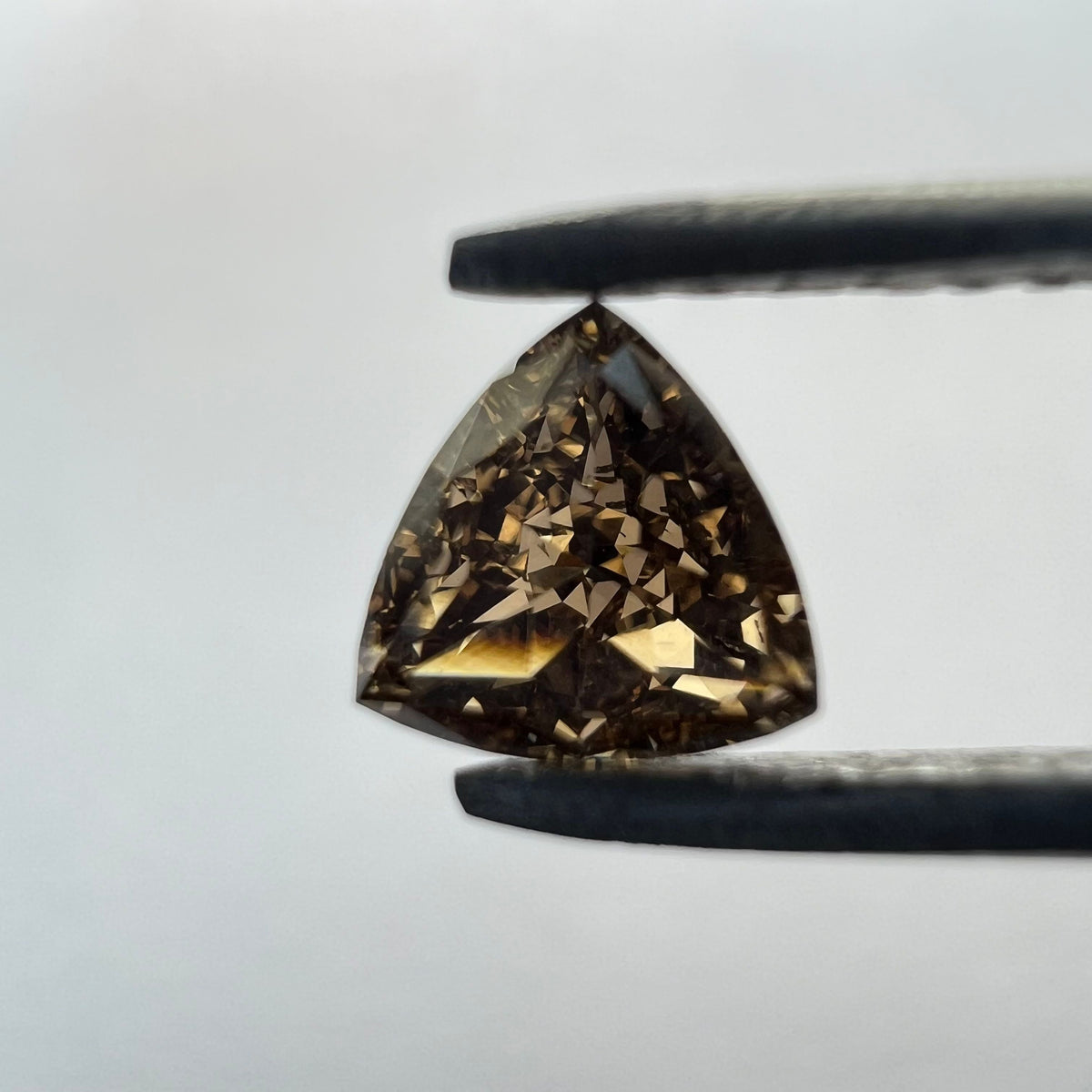 Trilliant Champagne Lab-grown Diamond 0.3ct VS2 loose diamond