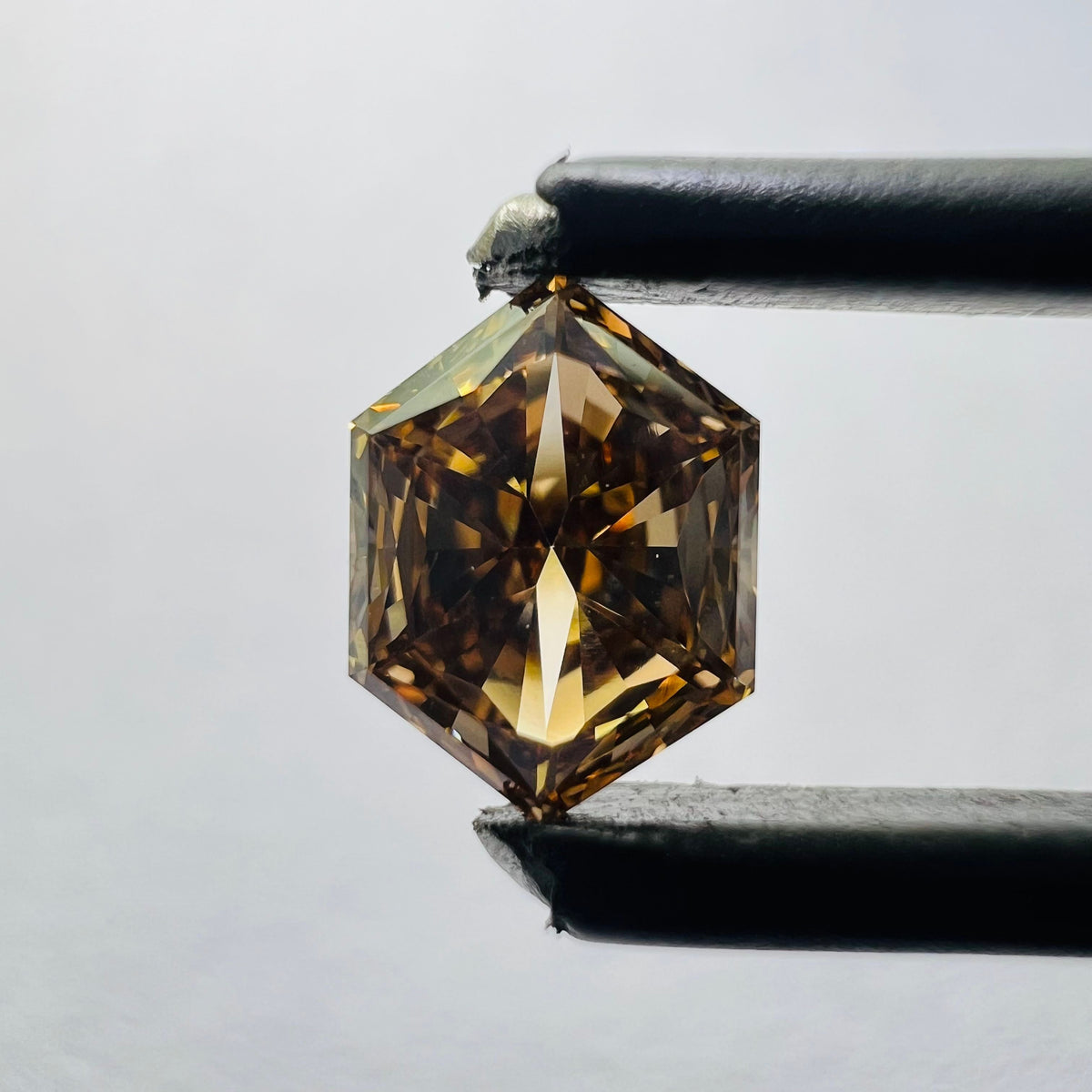 Hexagonal Brown Lab-grown Diamond 0.55ct VVS2 loose diamond