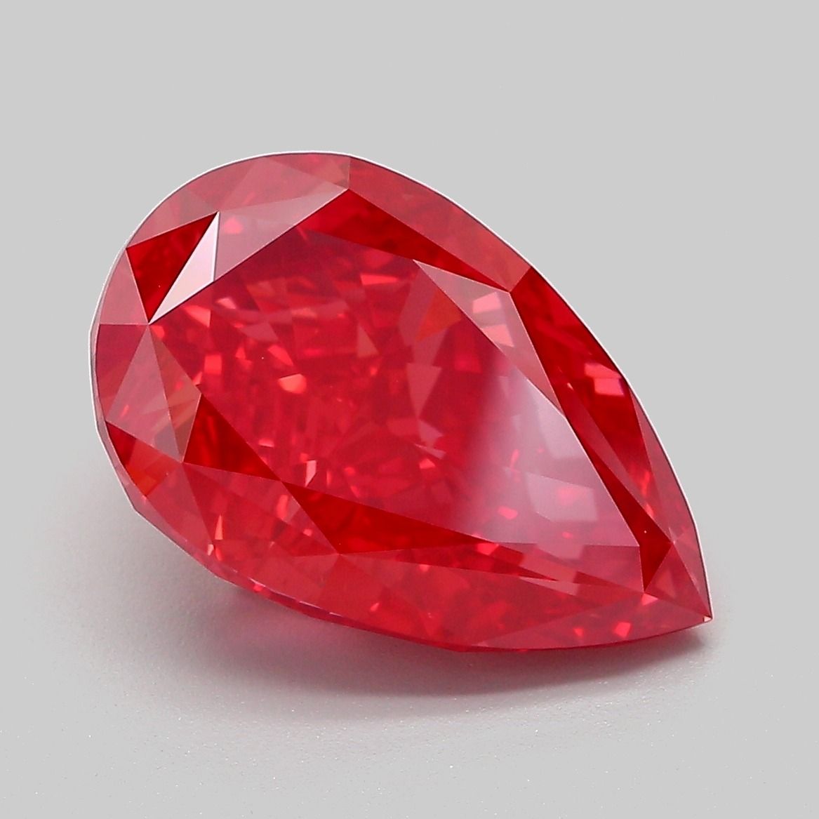 Pear Fancy Vivid Red Lab-grown Diamond 5.57ct VVS2 loose diamond