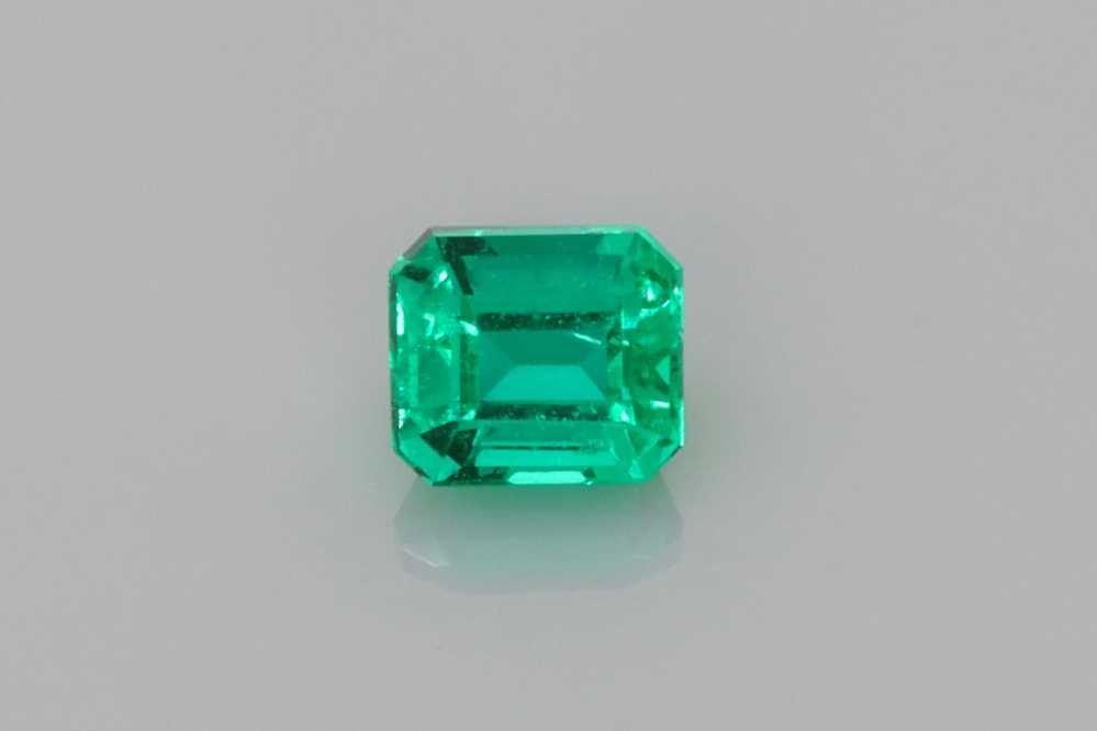 Octagonal Green Emerald 0.21ct loose gemstone