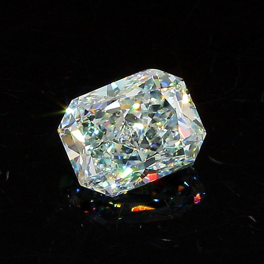 Radiant Fancy Light Green Natural Diamond 1.36ct SI2 loose diamond