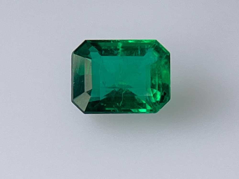 Emerald Green Emerald 2.24ct loose gemstone