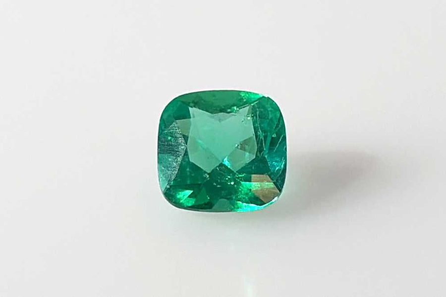 Cushion Green Emerald 1.35ct loose gemstone