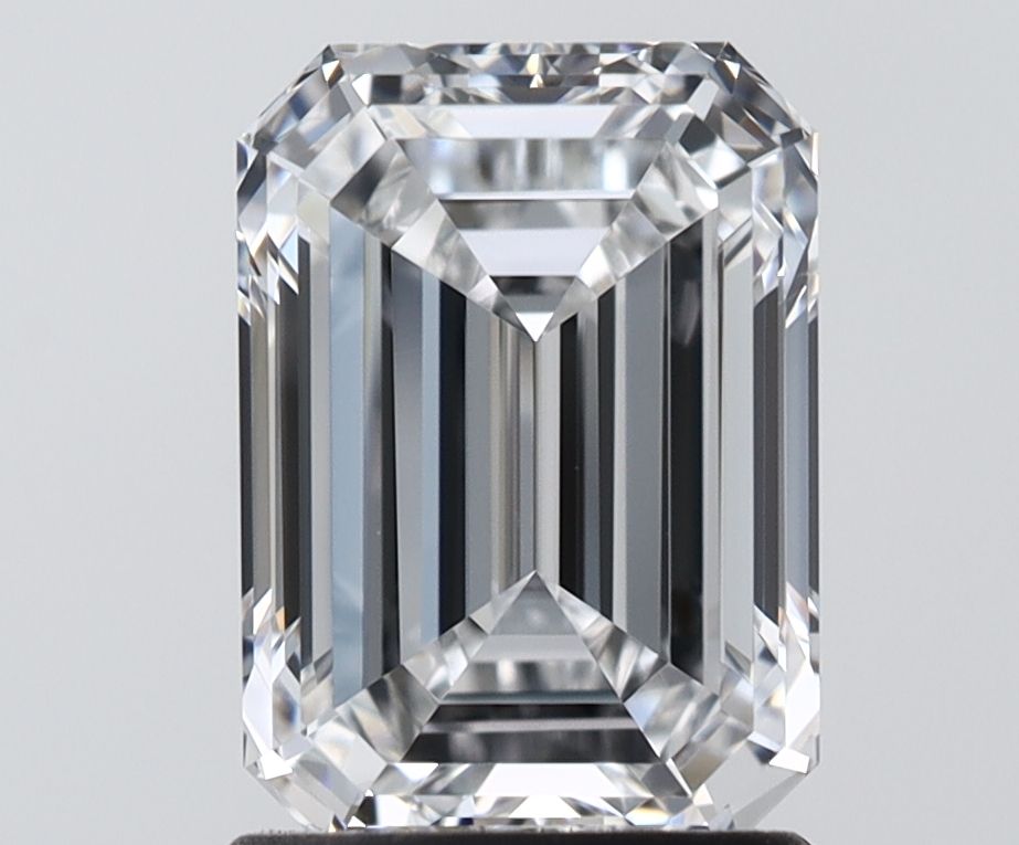 Emerald Natural Diamond 1.71ct D VVS1