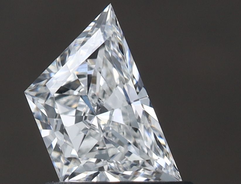 Trapezoid Natural Diamond 0.70ct G VVS2
