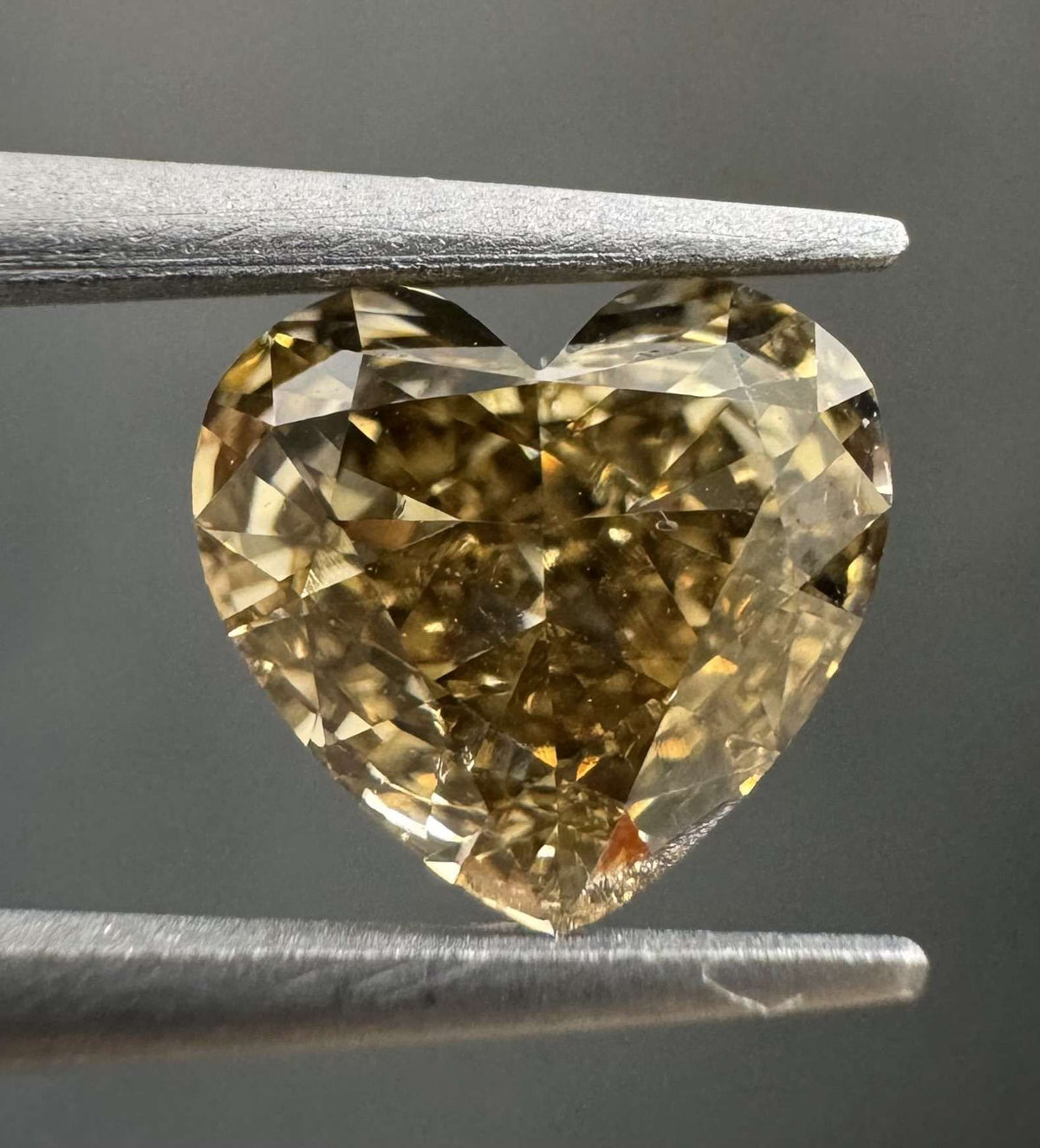 Heart Fancy Dark Yellowish Brown Natural Diamond 1.02ct VS2 loose diamond
