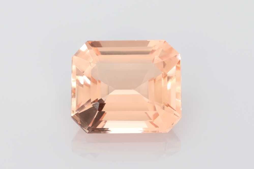 Emerald Orange Morganite 13.75ct loose gemstone