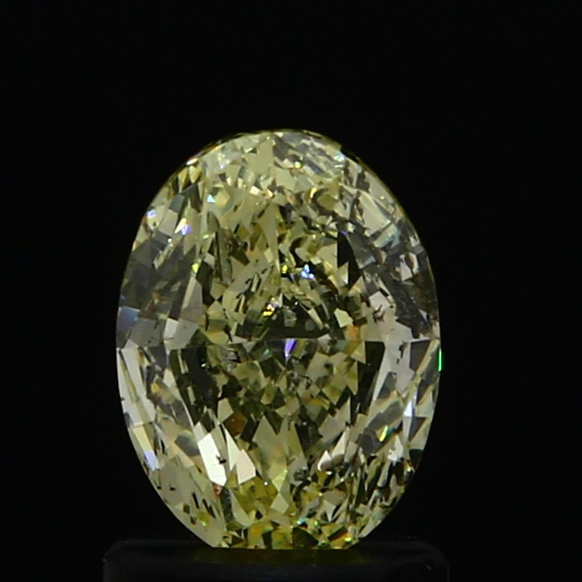 Oval Fancy Light Yellow Natural Diamond 0.79ct loose diamond