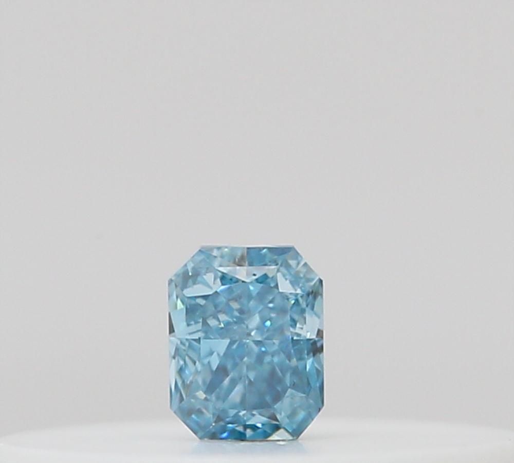 Radiant Fancy Vivid Green Blue Natural Diamond 0.04ct loose diamond
