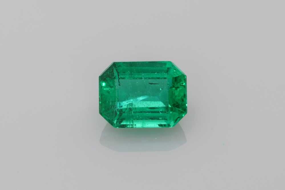Emerald Green Emerald 1.73ct loose gemstone