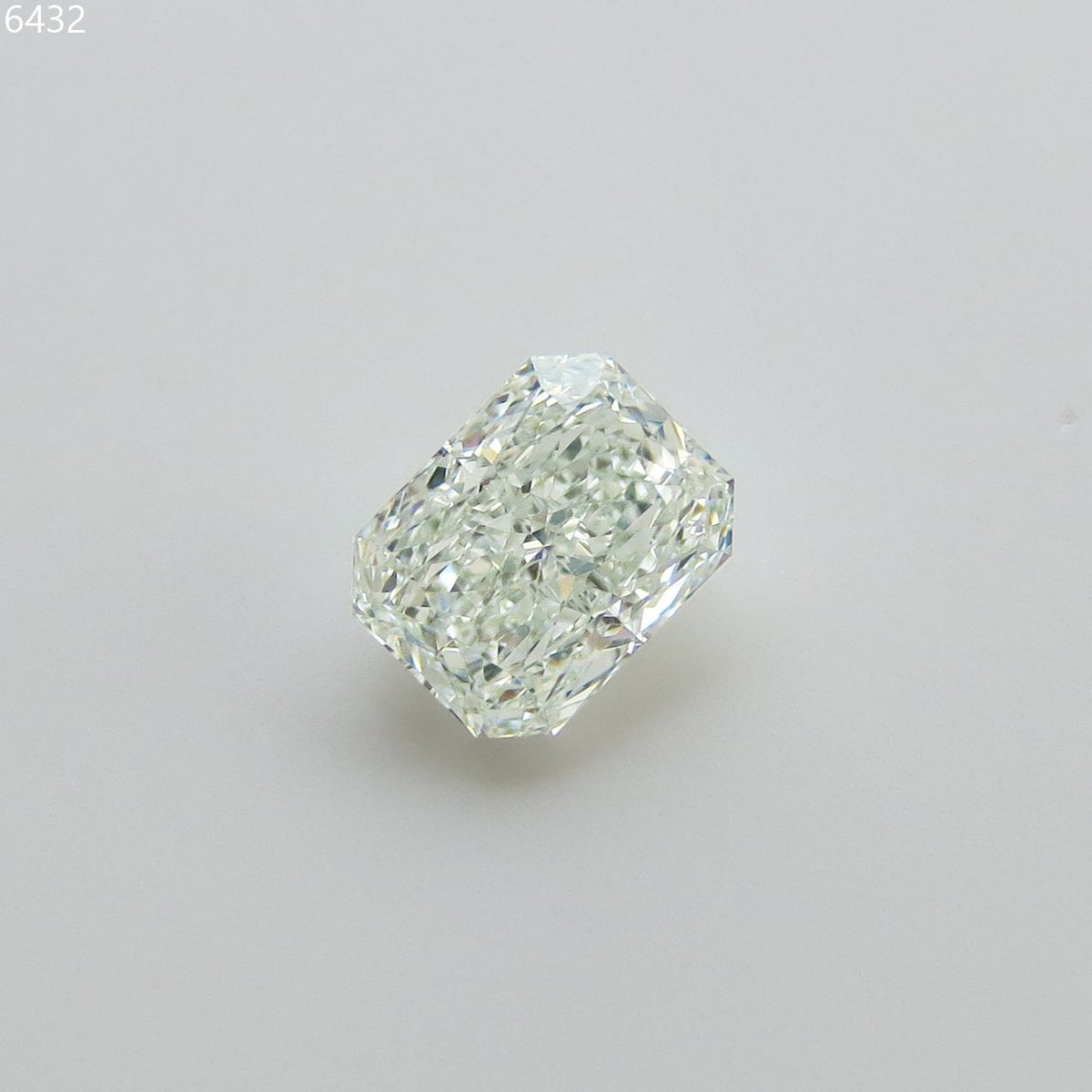 Radiant Very Light Green Natural Diamond 1.25ct IF loose diamond
