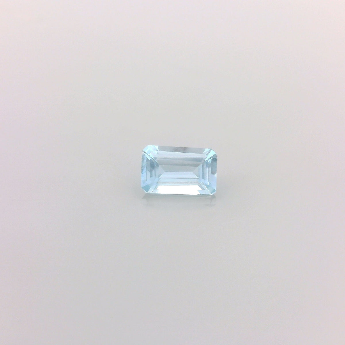 Octagonal Blue Aquamarine 0.38ct loose gemstone