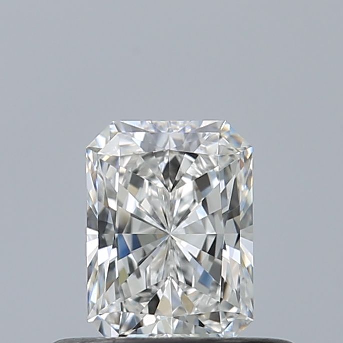Radiant Natural Diamond 0.40ct E VVS2