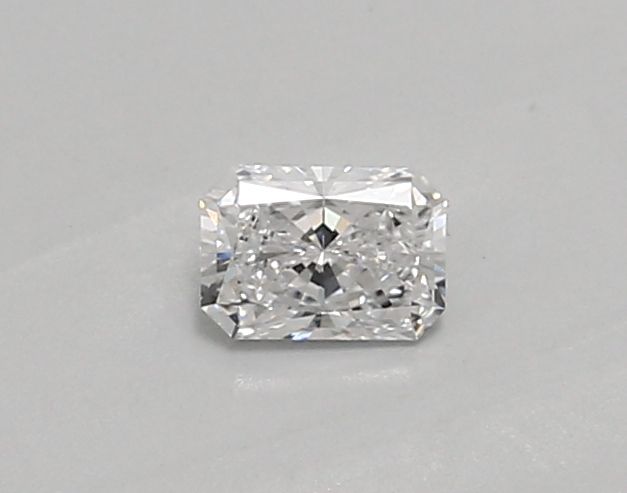 Radiant Lab-Grown Diamond 0.33ct D VVS1