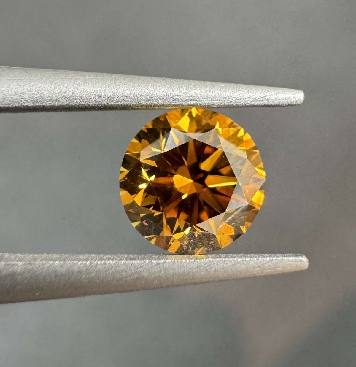 Round Fancy Deep Brownish Yellowish Orange Natural Diamond 0.6ct SI1 loose diamond