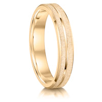 Frosted with Flat Centre Line finish on a 9ct Yellow Gold band
