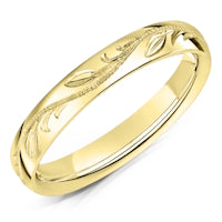 Hand Engraved Pattern 5 finish on a 9ct Yellow Gold band