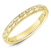 Hand Engraved Pattern 6 finish on a 9ct Yellow Gold band