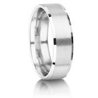 Matt with Bevelled Edges finish on a Platinum band