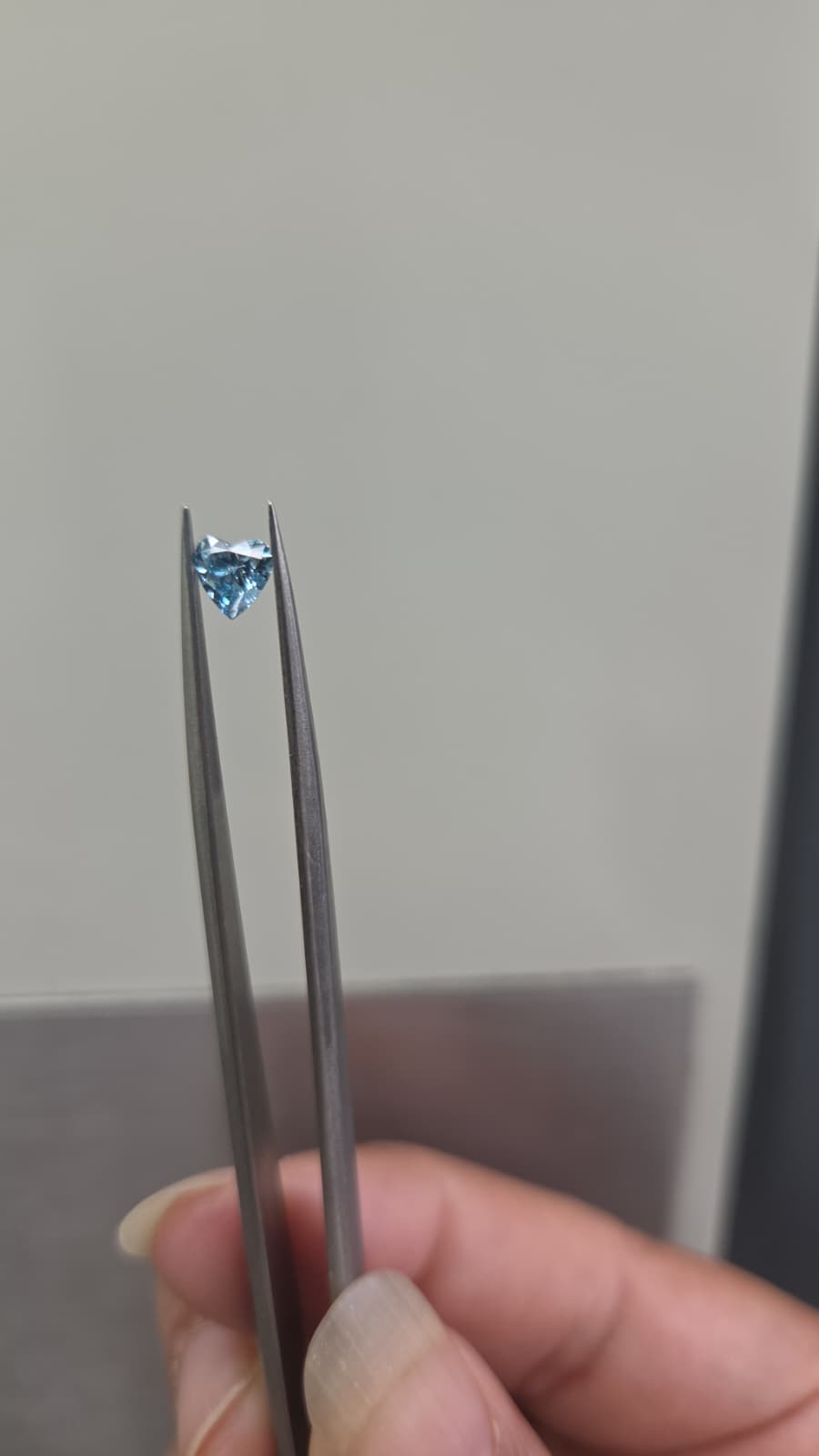 Heart Fancy Vivid Blue Natural Diamond 0.5ct VVS1 loose diamond
